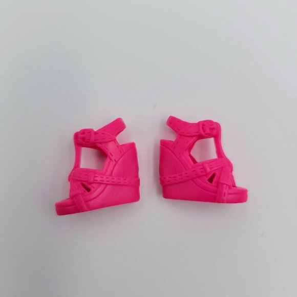 Barbie Accessories Lot Beige Tall Sandals Flat Feet Cherry Red Top Pink Wedge - Picture 13 of 16